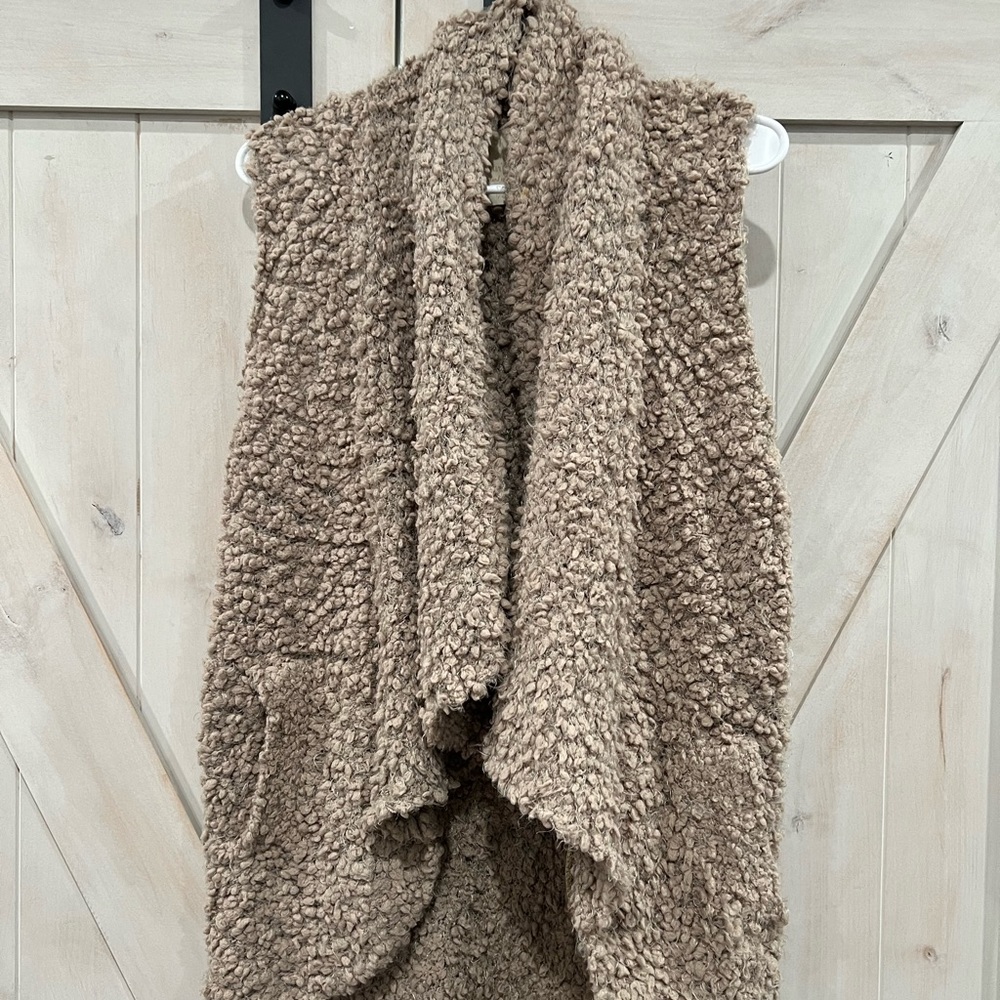 Altard state Sherpa open cardigan. Great condition.